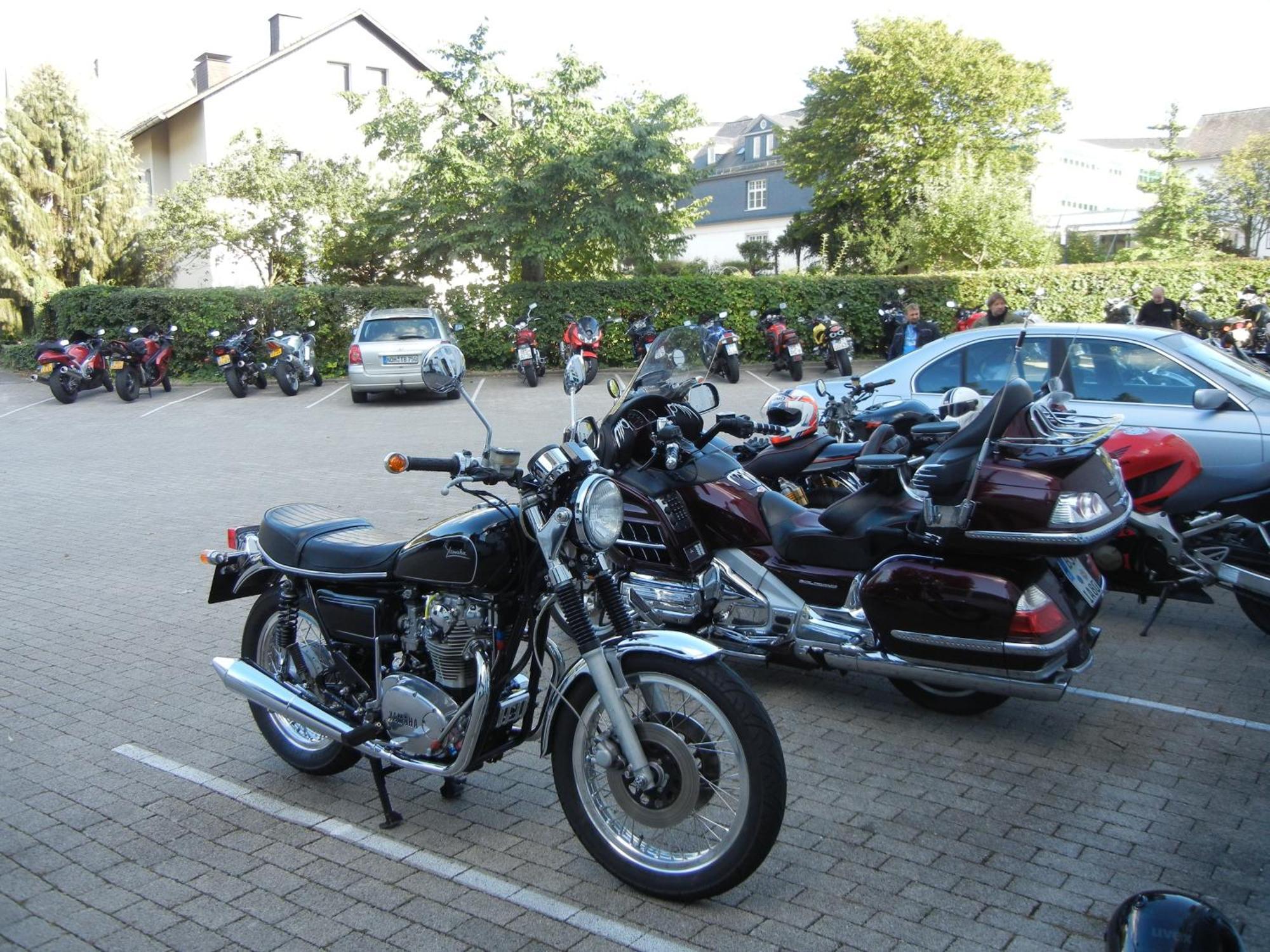 Hotel Bigger Hof - Wirtshaus Platzhirsch Am Jahnplatz Olsberg Luaran gambar