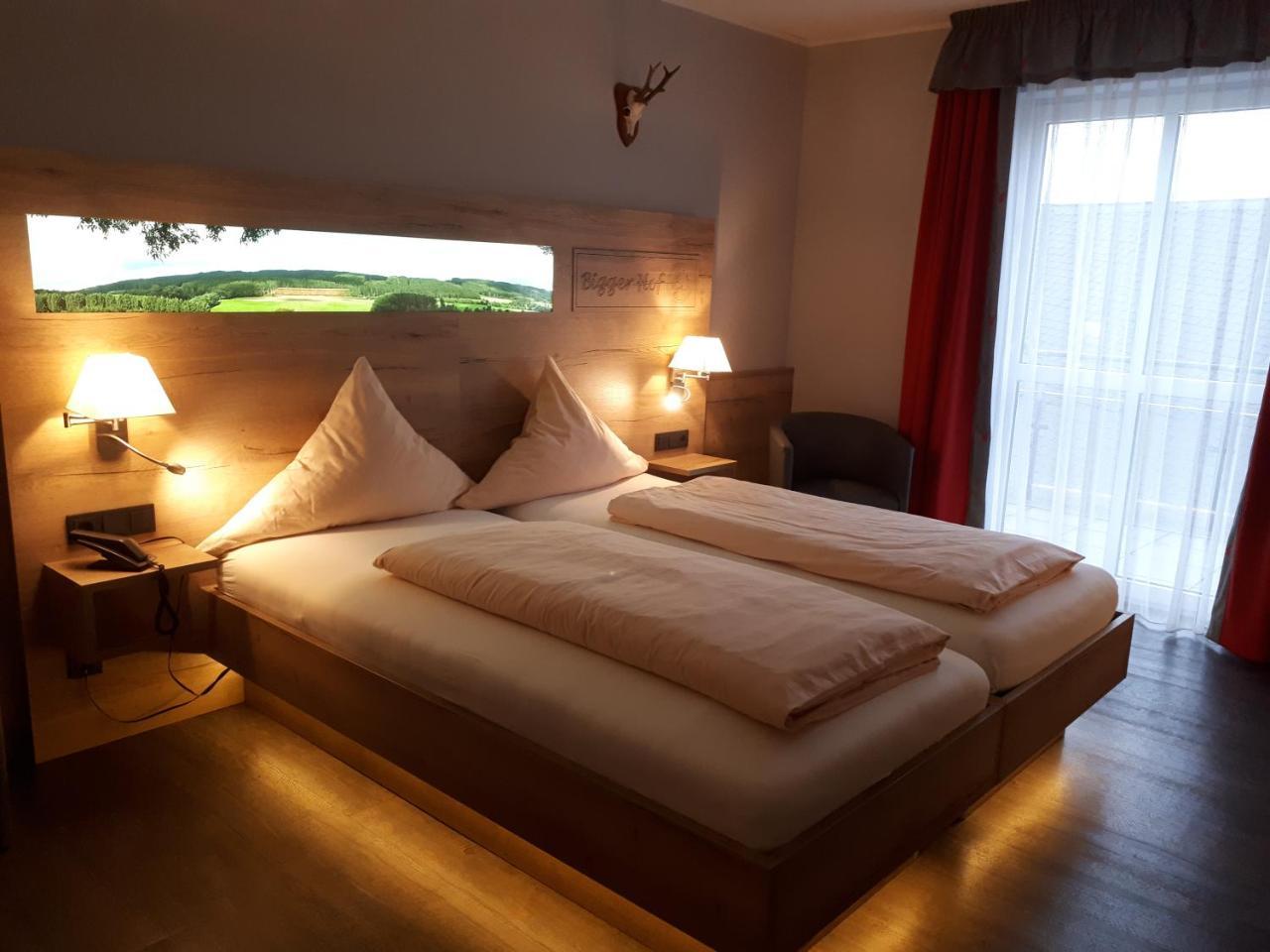 Hotel Bigger Hof - Wirtshaus Platzhirsch Am Jahnplatz Olsberg Luaran gambar