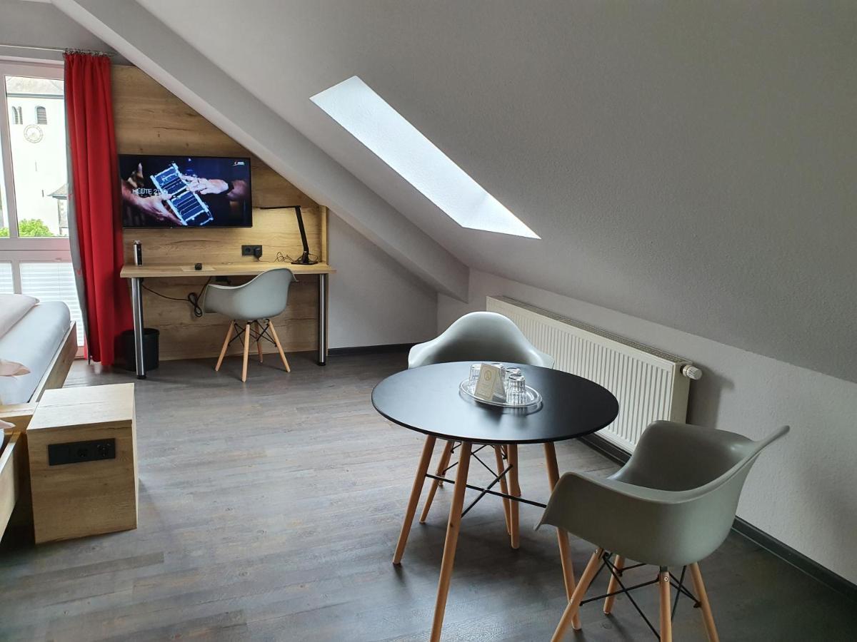 Hotel Bigger Hof - Wirtshaus Platzhirsch Am Jahnplatz Olsberg Luaran gambar